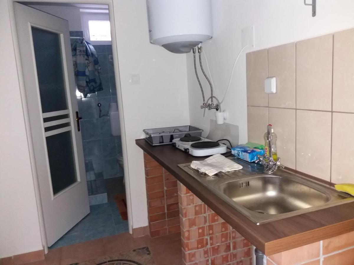 Harsfak Villa Mezokovacshaza Luaran gambar